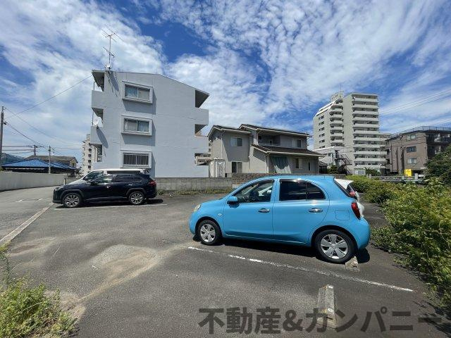 南久米町のおトチ　松山市南久米町売土地の周辺
