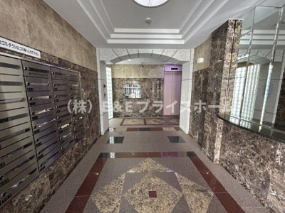 【エントランス】 | エステートモア白金クロス