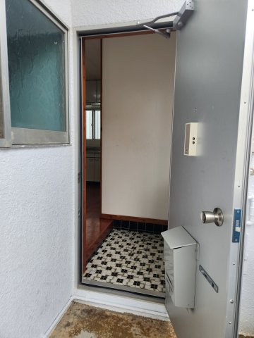 【玄関】 | 伊野波アパート