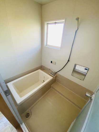 【浴室】 | 伊勢崎市境三ツ木　戸建て | お風呂です