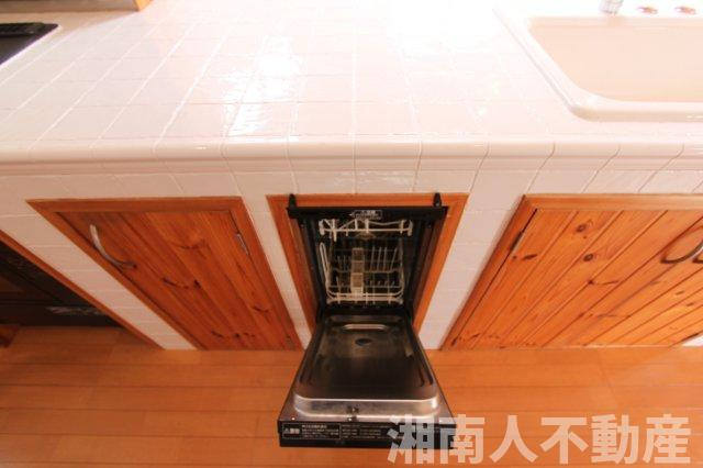 鎌倉市材木座5丁目戸建のキッチン