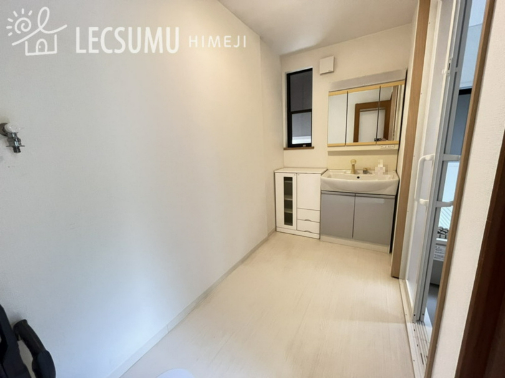 姫路市奥山/中古戸建の独立洗面台