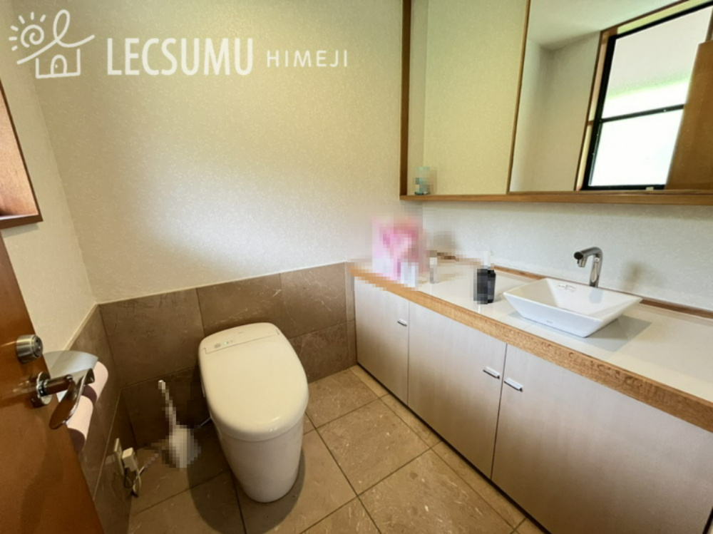 姫路市奥山/中古戸建のトイレ