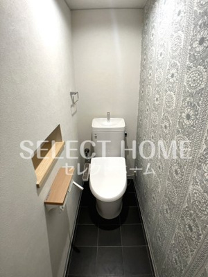 【トイレ】 | ドミールＦＵＴＡＢＡ　Ｂ棟 | 落ち着いた色調のトイレです