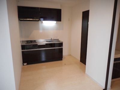 【キッチン】 | GRANDTIC 大橋南 | 別号室の写真になります。現況優先。