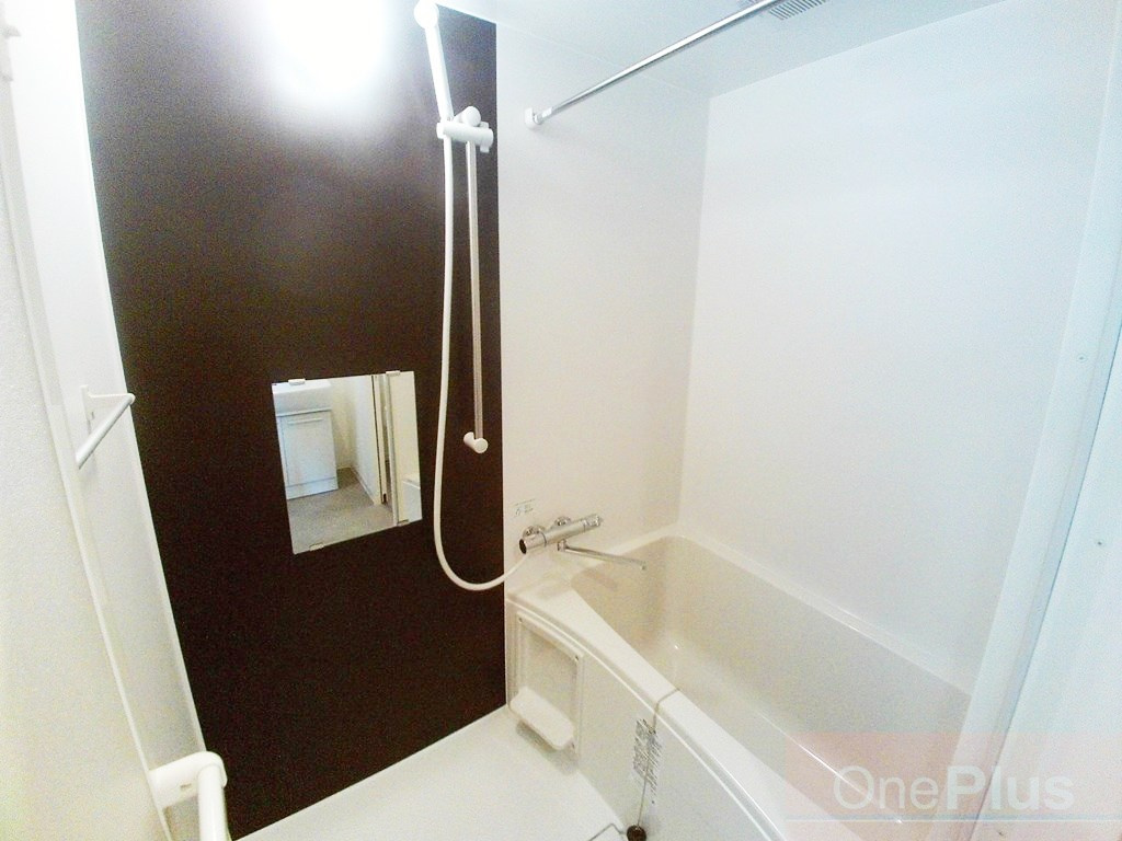 AILE魚崎南の浴室