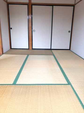 コーポシレーヌの和室|ゆったりとくつろげる和室です