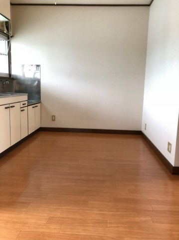 コーポシレーヌの居間・リビング