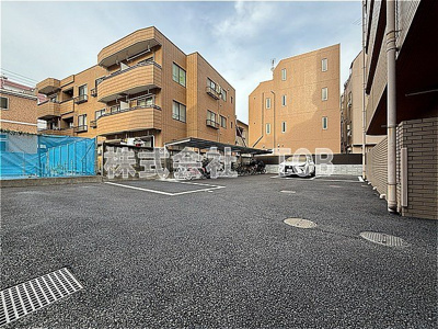 【駐車場】 | リグランド千歳烏山