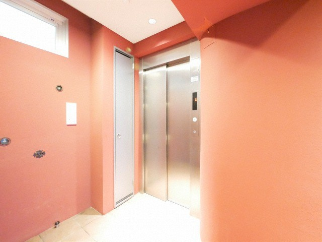 I-DIL　NAKANOSHIMA　EASTのロビー
