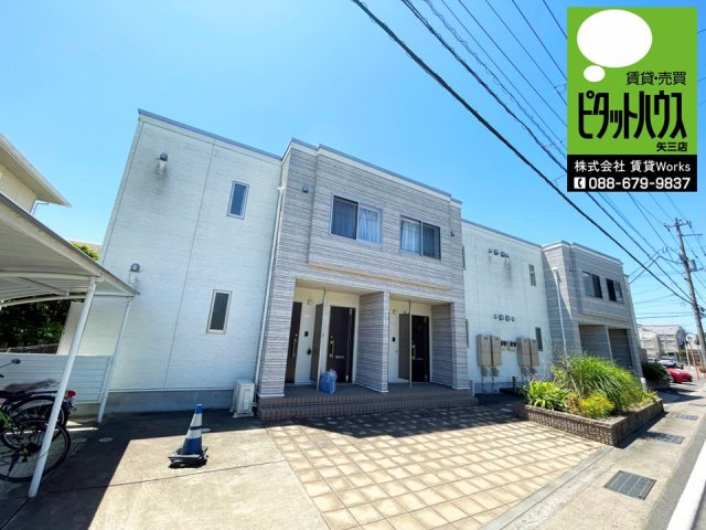 カレラAの外観
