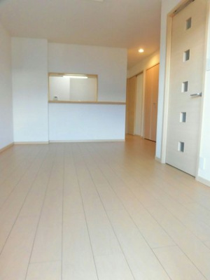 【居間・リビング】 | コデン　０１０ | 過ごしやすい室内です