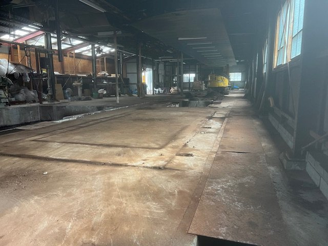 ＪＲ八木駅まで徒歩１８分☆敷地ＢＩＧな３８７坪☆旧工場・倉庫・物置きあり☆南丹市八木町南広瀬砂子のその他|作業場