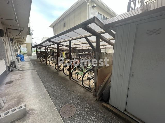 浜の宮ビルのその他共用部分|駐輪場です