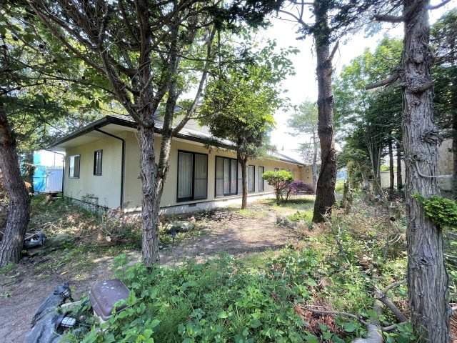 八戸市鮫町字大草離の庭