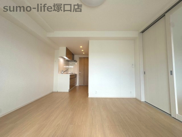 尼崎市下坂部２丁目の賃貸マンションの居間・リビング