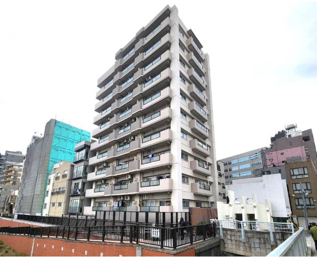トーア蔵前マンションの外観