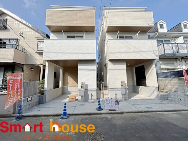 座間市小松原　新築2棟の外観