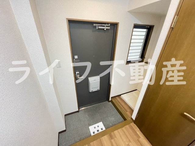 アネックスサンタオの玄関|収納もある玄関です