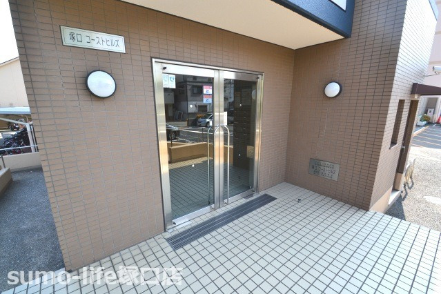 塚口コーストヒルズのエントランス