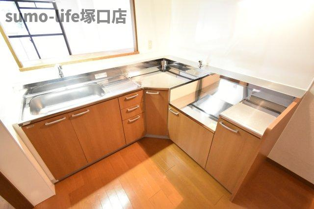 塚口コーストヒルズのキッチン