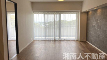 エレンシア逗子小坪　の洋室|ゆったりした洋室です