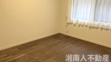 エレンシア逗子小坪　の洋室|個人の部屋や寝室として使える洋室です