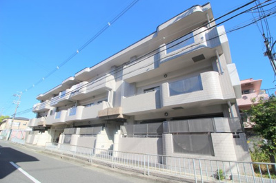 【外観】 | グレースくれない