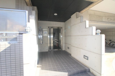 【エントランス】 | グレースくれない