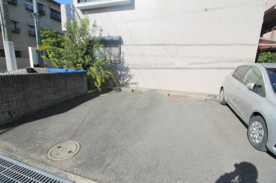 【駐車場】 | グレースくれない