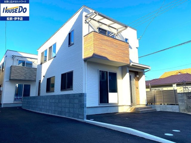 （未入居）中古戸建　伊予郡松前町筒井の画像