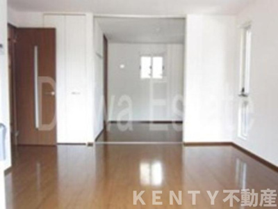 【居間・リビング】 | フェリーチェ久が原 | こちらの居間で趣味の時間をお楽しみください