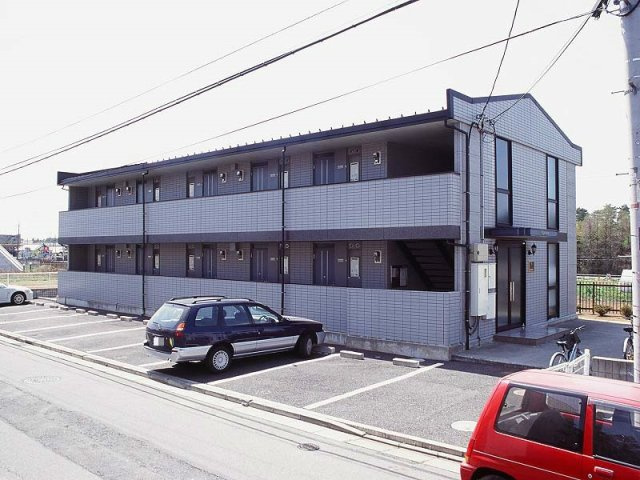 レオパレスサンリッチつくばⅡの外観|画像1