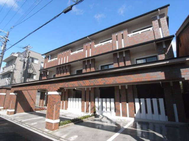 ロックリバー烏丸の外観