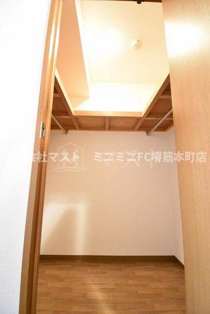 コンフォート谷町の収納
