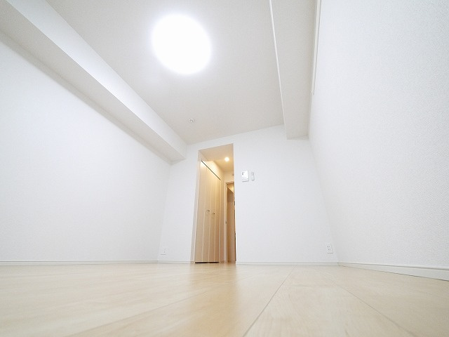 イースト・ヒルの洗面所|コンパクトで使いやすい洗面所