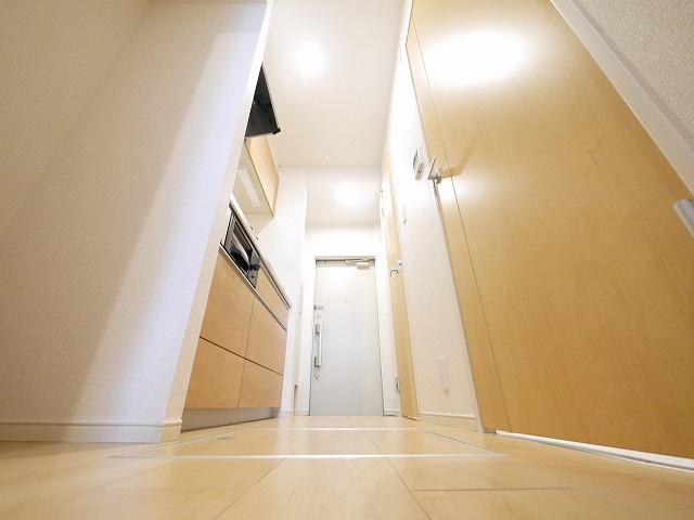 イースト・ヒルの玄関|毎日通る玄関はこちらです