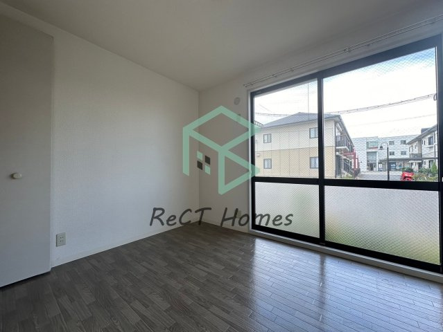 姫路市西庄のハイツの居間・リビング