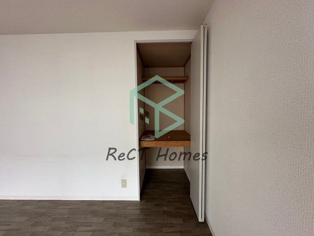 姫路市西庄のハイツの内装