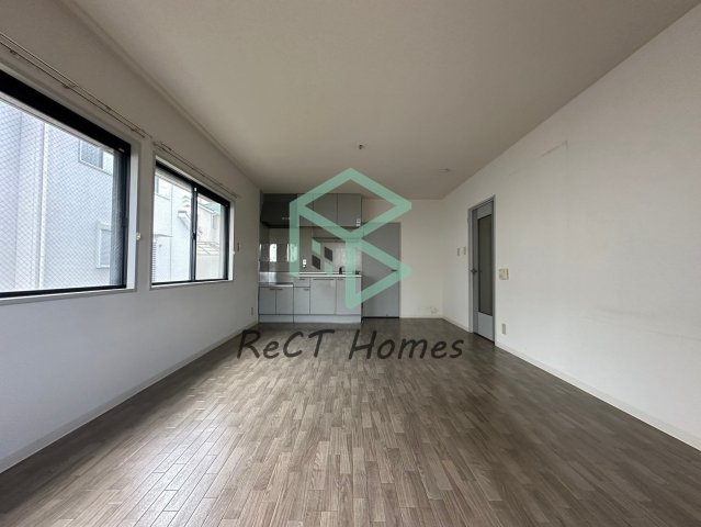 姫路市西庄のハイツの居間・リビング