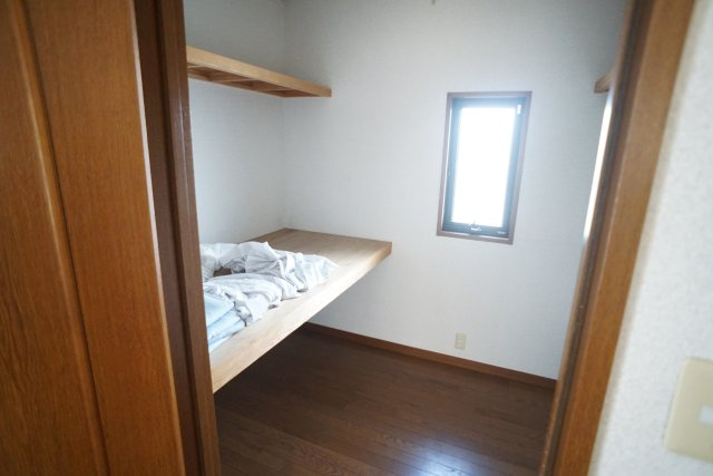 逆瀬台5丁目貸家の内装