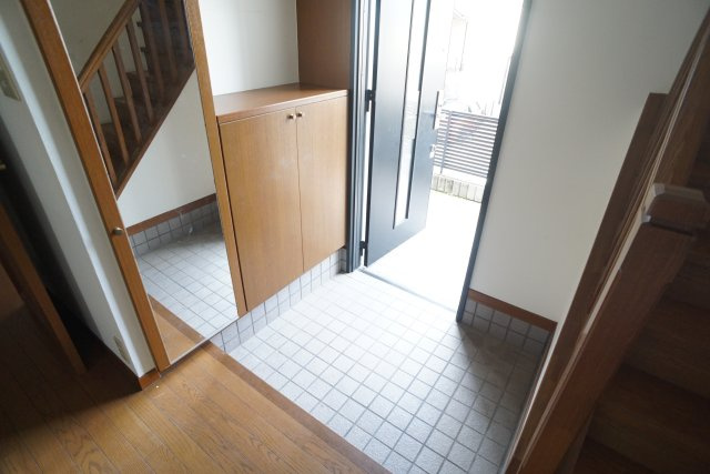 逆瀬台5丁目貸家のバルコニー