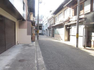 サンラック二条の地図|前面道路