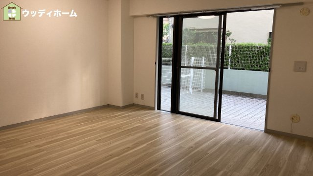 ライオンズマンション越谷南　中古マンションの居間・リビング