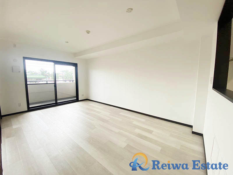 ダイアパレス茅ヶ崎鶴嶺の居間・リビング