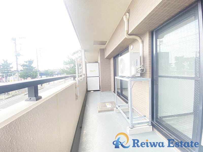 ダイアパレス茅ヶ崎鶴嶺のバルコニー