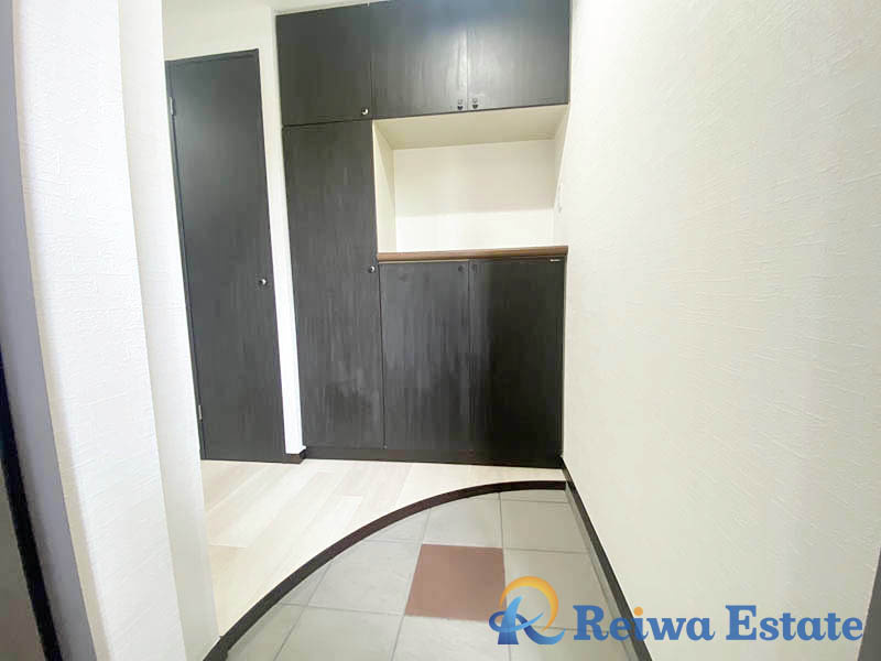 ダイアパレス茅ヶ崎鶴嶺の玄関