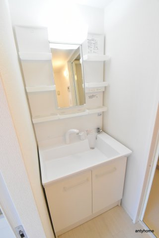 リヒト新大阪WEST　仲介手数料無料の独立洗面台
