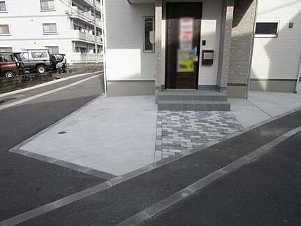 広島市安佐南区川内２丁目　新築一戸建て(全4棟)の駐車場