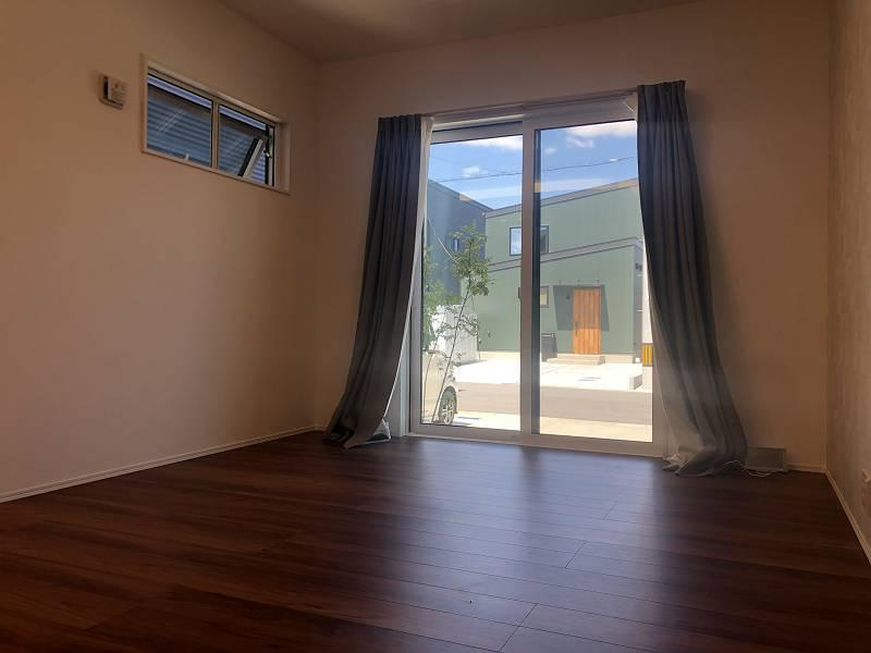 南国市元町1丁目　中古戸建ての居間・リビング